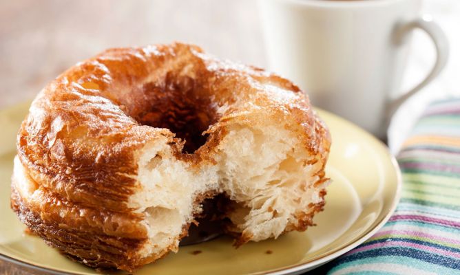 De creaciones culinarias y lingüísticas: hoy degustaremos una pizzanesa y un cronut